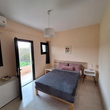 Διαμέρισμα Aloda Summer House *