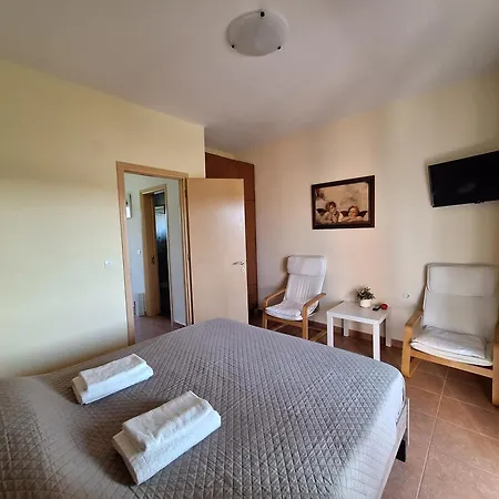 Aloda Summer House *